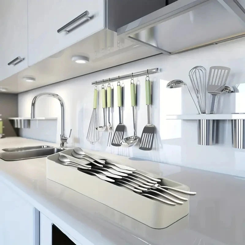 Range-couverts extensible pour tiroir de cuisine