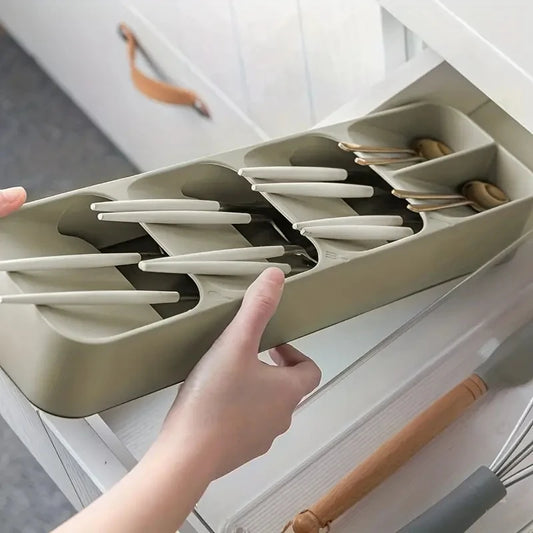 Range-couverts extensible pour tiroir de cuisine